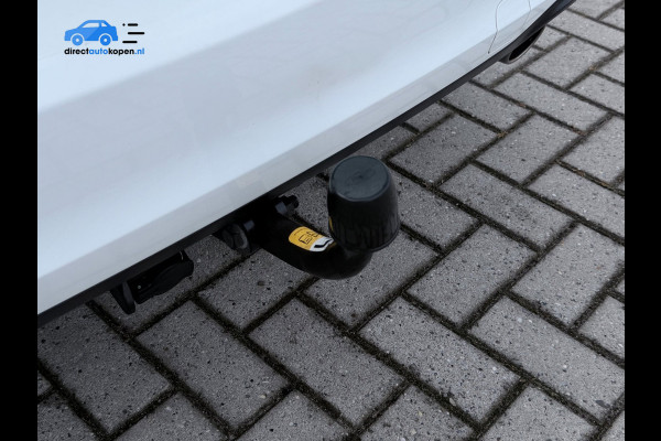 Ford FOCUS Wagon 1.0 EcoBoost Hybrid Trend Edition Business | Trekhaak | camera | PDC | Carplay |