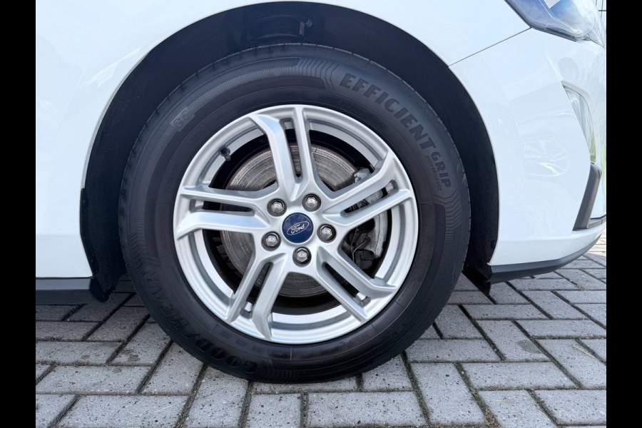 Ford FOCUS Wagon 1.0 EcoBoost Hybrid Trend Edition Business | Trekhaak | camera | PDC | Carplay |