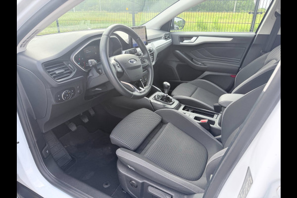 Ford FOCUS Wagon 1.0 EcoBoost Hybrid Trend Edition Business | Trekhaak | camera | PDC | Carplay |