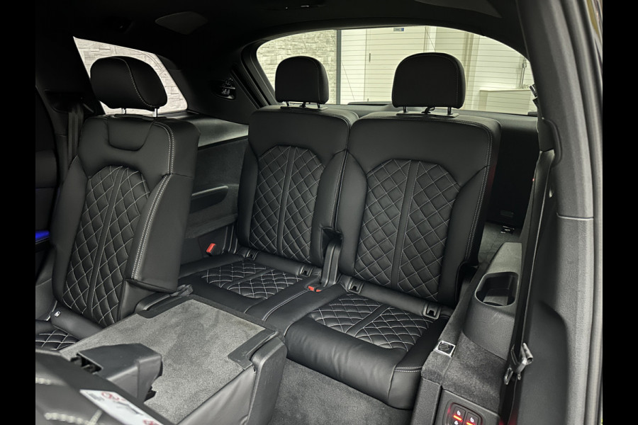 Audi Q7 50 TDI 7-Persoons S-Line | RS Leder | 360 Camera | Trekhaak | ACC | Panorama | B&O Sound | Head-Up | 73426,= Ex btw | Soft-Close | Matrix-LED | 4-Zone Clima | Stoelverwarming V+A | Keyless-Entry | Standkachel | Luchtvering | Tour-Pakket | Memory | Sfeerverlichting | Stuurverwarming | Autom. Parkeren | Carplay |