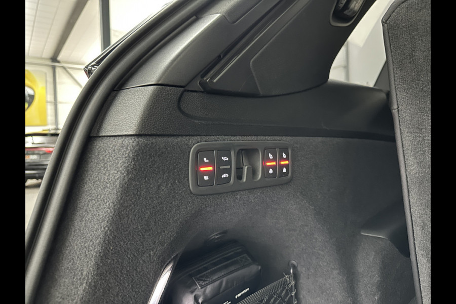 Audi Q7 50 TDI 7-Persoons S-Line | RS Leder | 360 Camera | Trekhaak | ACC | Panorama | B&O Sound | Head-Up | 73426,= Ex btw | Soft-Close | Matrix-LED | 4-Zone Clima | Stoelverwarming V+A | Keyless-Entry | Standkachel | Luchtvering | Tour-Pakket | Memory | Sfeerverlichting | Stuurverwarming | Autom. Parkeren | Carplay |