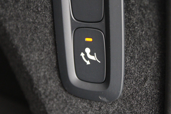 Volvo XC90 2.0 T8 Plug-in hybrid AWD Plus Bright | Luchtvering | Ventilatie | Trekhaak | 360 Camera
