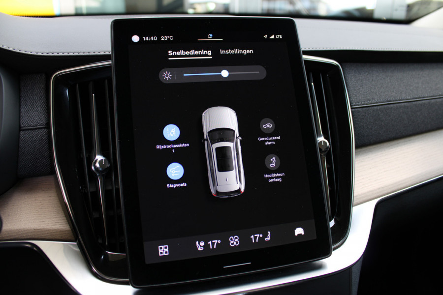 Volvo XC90 2.0 T8 Plug-in hybrid AWD Plus Bright | Luchtvering | Ventilatie | Trekhaak | 360 Camera
