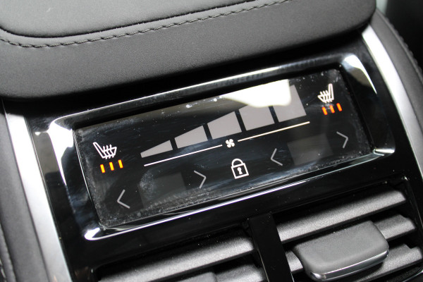 Volvo XC90 2.0 T8 Plug-in hybrid AWD Plus Bright | Luchtvering | Ventilatie | Trekhaak | 360 Camera