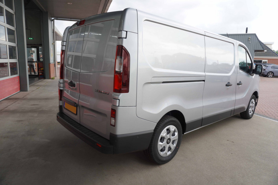 Renault Trafic 2.0 Blue dCi 130PK T30 L2H1 Advance nr. V065 | Airco | Cruise | Navi | Schuifdeur links en rechts