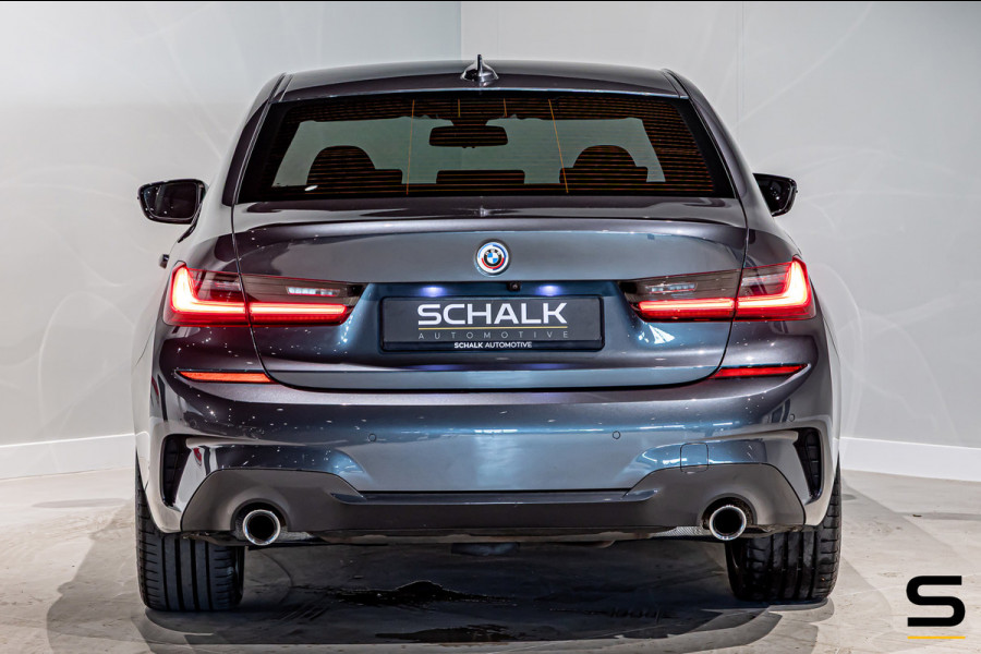 BMW 3-serie 330e High Executive|M-sport|1eig|Cam|DealerOnder