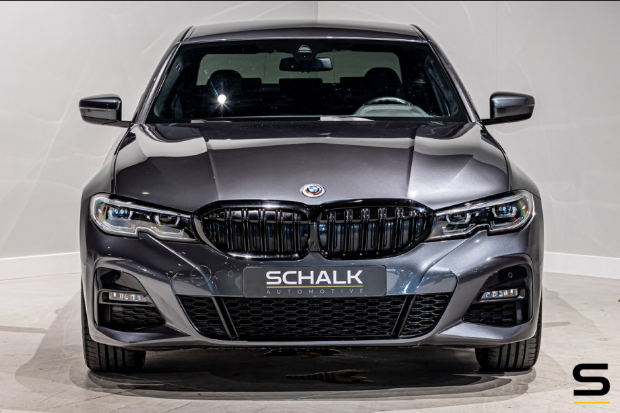 BMW 3-serie 330e High Executive|M-sport|1eig|Cam|DealerOnder