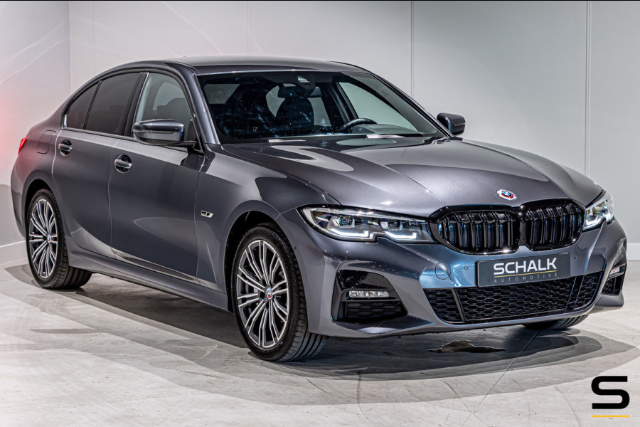 BMW 3-serie 330e High Executive|M-sport|1eig|Cam|DealerOnder