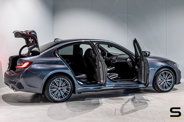 BMW 3-serie 330e High Executive|M-sport|1eig|Cam|DealerOnder