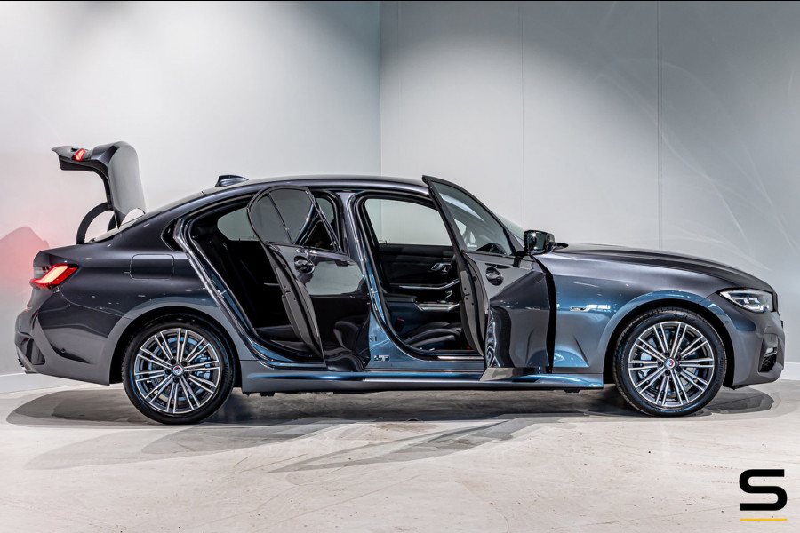 BMW 3-serie 330e High Executive|M-sport|1eig|Cam|DealerOnder