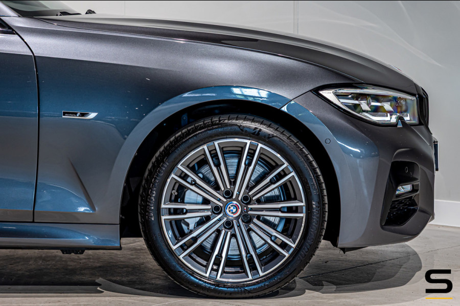 BMW 3-serie 330e High Executive|M-sport|1eig|Cam|DealerOnder