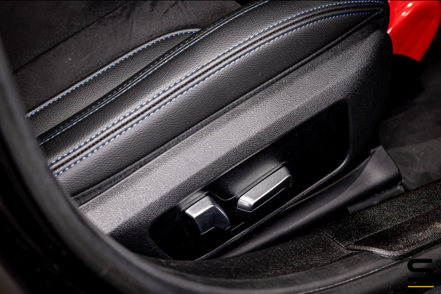 BMW 3-serie 330e High Executive|M-sport|1eig|Cam|DealerOnder