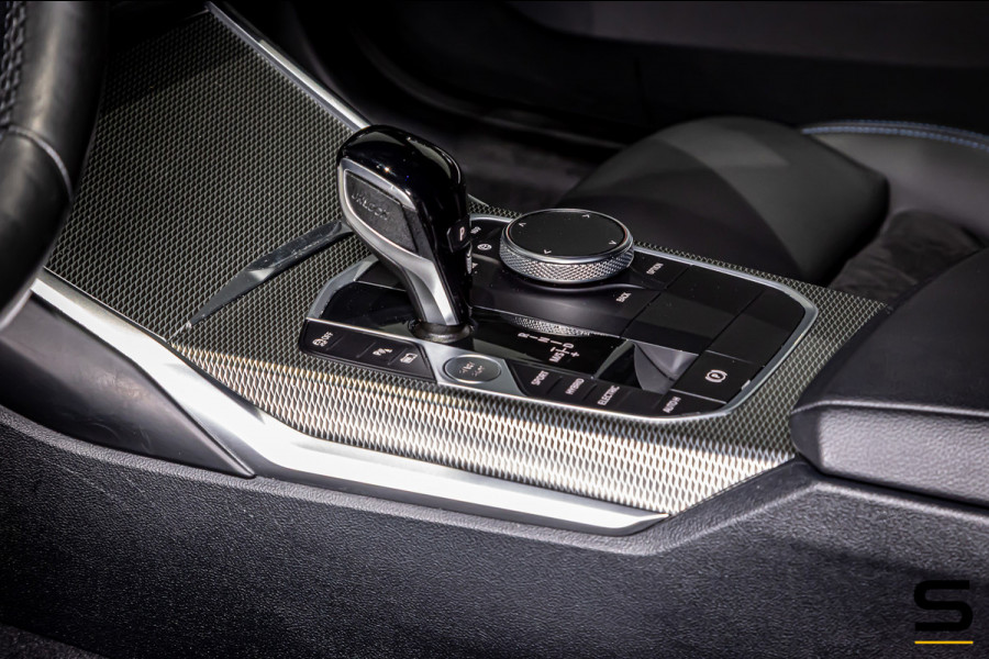 BMW 3-serie 330e High Executive|M-sport|1eig|Cam|DealerOnder