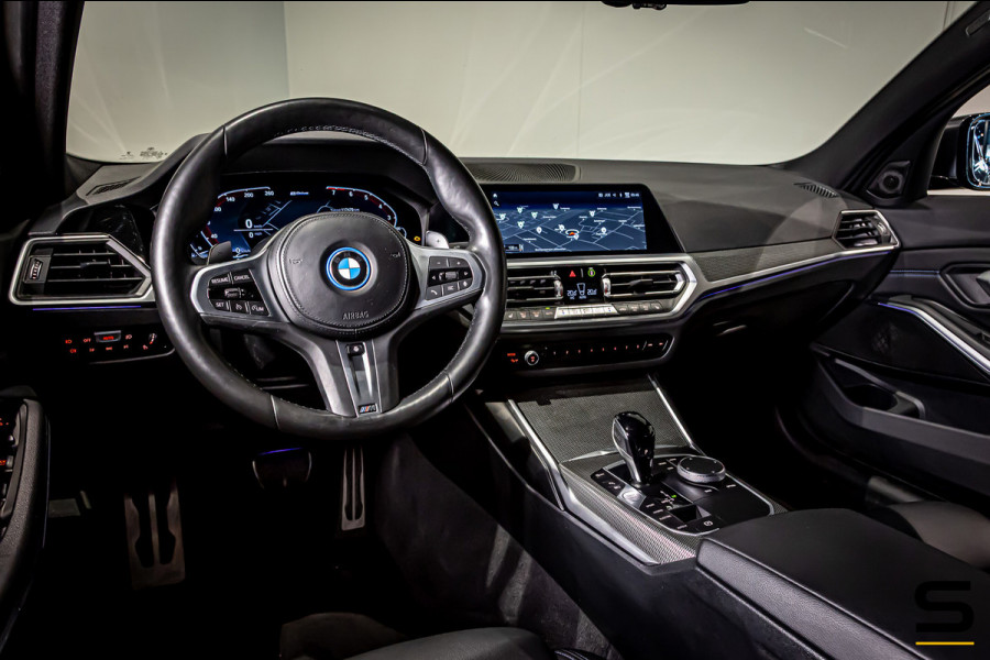 BMW 3-serie 330e High Executive|M-sport|1eig|Cam|DealerOnder