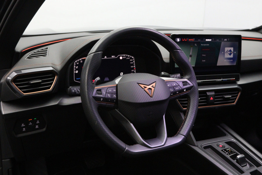 CUPRA Formentor 1.4 e-Hybrid 204 PK Performance PHEV, Panoramadak, Memory, Adap. Cruise Control