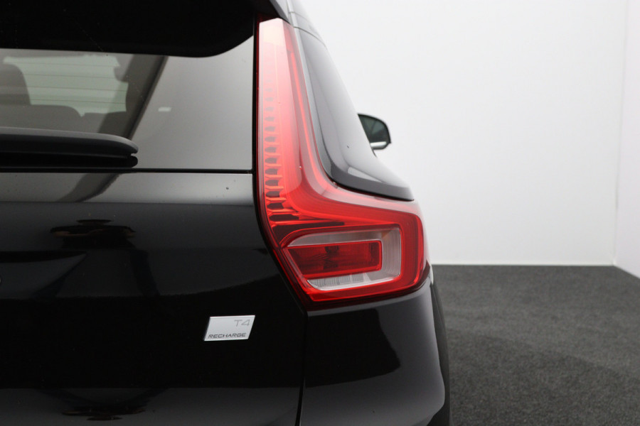 Volvo XC40 1.5 211 PK T4 Recharge Inscription PHEV, Leder, Trekhaak, Camera
