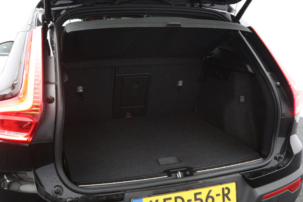 Volvo XC40 1.5 211 PK T4 Recharge Inscription PHEV, Leder, Trekhaak, Camera