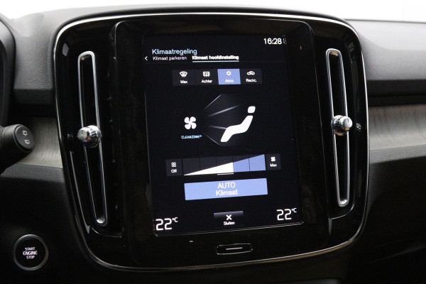 Volvo XC40 1.5 211 PK T4 Recharge Inscription PHEV, Leder, Trekhaak, Camera