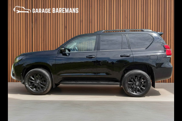 Toyota Land Cruiser 150 2.8 D-4D-F Professional Black line Window Van