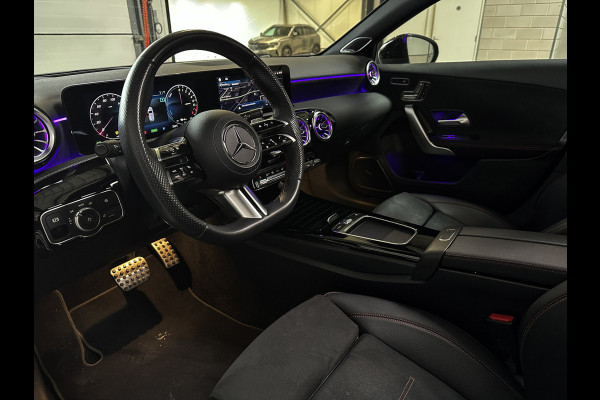 Mercedes-Benz A-Klasse 250 e AMG Line Matgrijs | Pano | 360 | Headup | Matrix | 1e eig | 12 maanden Garantie