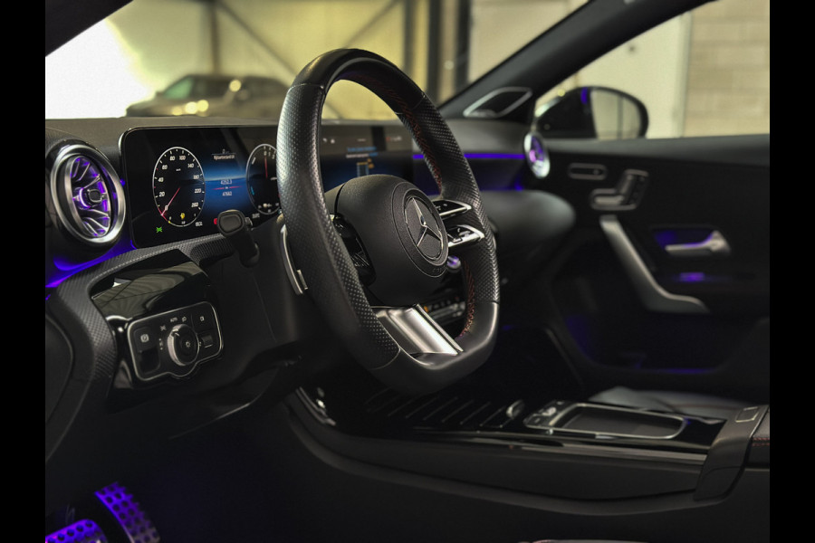 Mercedes-Benz A-Klasse 250 e AMG Line Matgrijs | Pano | 360 | Headup | Matrix | 1e eig | 12 maanden Garantie
