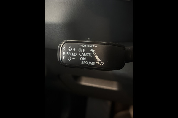 Škoda Karoq TSI 115PK SELECTION CARPLAY/LED/ECC