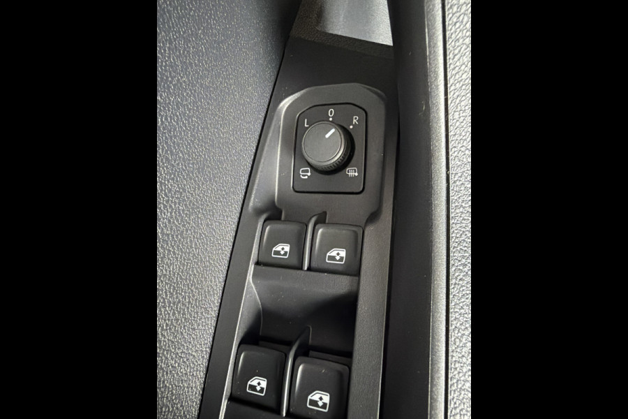 Škoda Karoq TSI 115PK SELECTION CARPLAY/LED/ECC