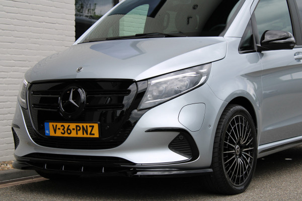 Mercedes-Benz Eqv 300 L2 / AMG / Luchtvering / Dubbele Cabine / Black Edition / 360 Camera / Vol Opties / NIEUWSTAAT