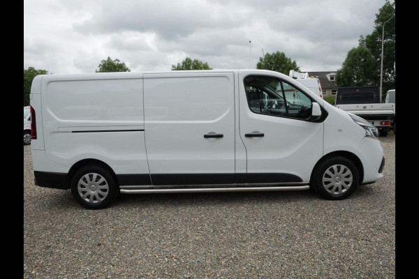 Renault Trafic 2.0 dCi 120PK, L2H1, Airco