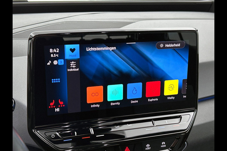 Volkswagen ID.3 Pro 58 kWh Climate Control Navigatie Carplay PDC VA + Camera 18" LM Velgen Adaptive Cruise Control Full LED