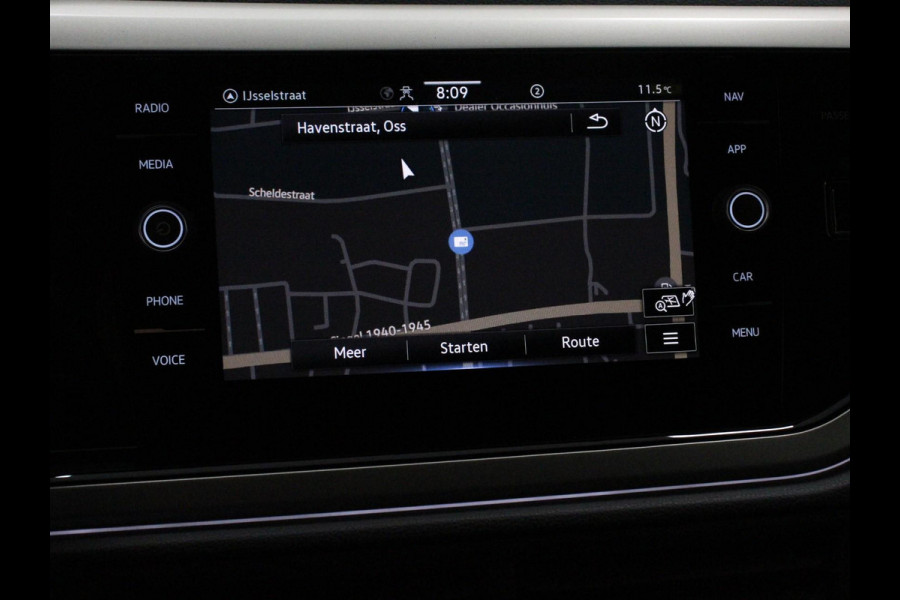 Volkswagen Polo 1.0 TSI Move Navigatie App Connect / Android Auto / Apple Carplay Climate Control Parkeer sensoren Lichtmetalen Velgen Dab Digitale Cockpit