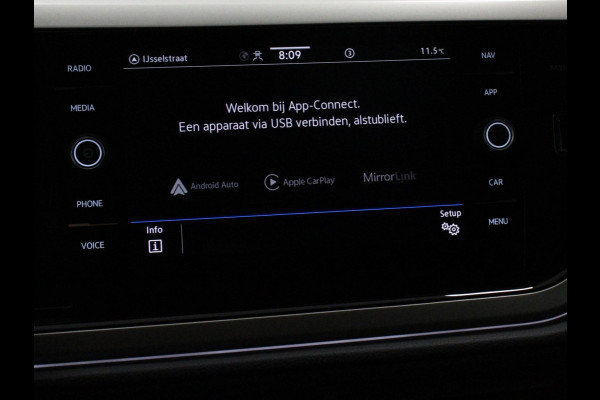Volkswagen Polo 1.0 TSI Move Navigatie App Connect / Android Auto / Apple Carplay Climate Control Parkeer sensoren Lichtmetalen Velgen Dab Digitale Cockpit