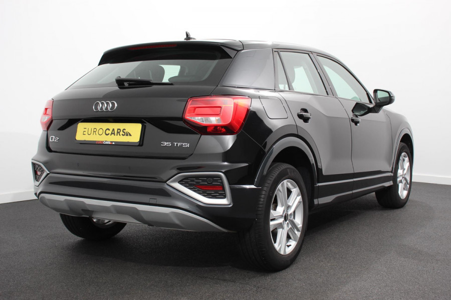 Audi Q2 35 TFSI 150pk S-Tronic Prestige Navigatie Apple Carplay/Android Auto Camera Parkeersensoren Adaptive Cruise Control Stoelverwarming Climate Control Lichtmetalen velgen