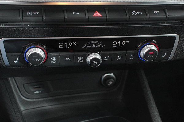Audi Q2 35 TFSI 150pk S-Tronic Prestige Navigatie Apple Carplay/Android Auto Camera Parkeersensoren Adaptive Cruise Control Stoelverwarming Climate Control Lichtmetalen velgen