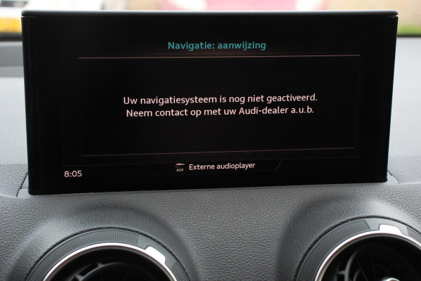 Audi Q2 35 TFSI 150pk S-Tronic Prestige Navigatie Apple Carplay/Android Auto Camera Parkeersensoren Adaptive Cruise Control Stoelverwarming Climate Control Lichtmetalen velgen