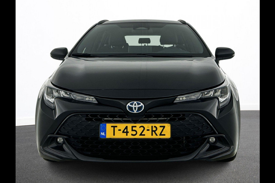 Toyota Corolla Touring Sports 1.8 Hybrid Automaat Active Navigatie  Apple Carplay/Android Auto Camera  Parkeersensoren Adaptive Cruise Control Full Led Climate Control  Lichtmetalen velgen