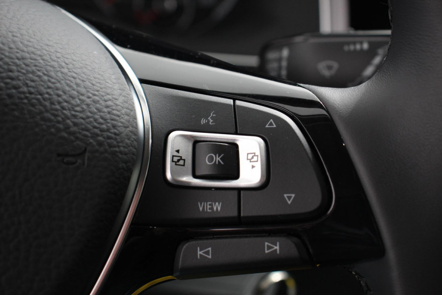 Volkswagen Polo 1.0 TSI 116pk Highline Climate Control  Navigatie  Apple Carplay/Android auto  Camera  Stoelverwarming  Adaptive Cruise Control  Dab  Led