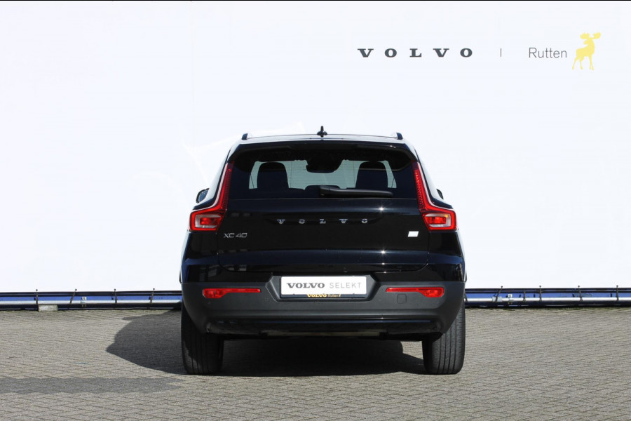 Volvo XC40 T5 262PK Automaat Recharge R-Design Navigatie / Apple Carplay / DAB+ / Road Sign Information / Parkeersensoren voor en achter / Cruise Control(Verhuurd)
