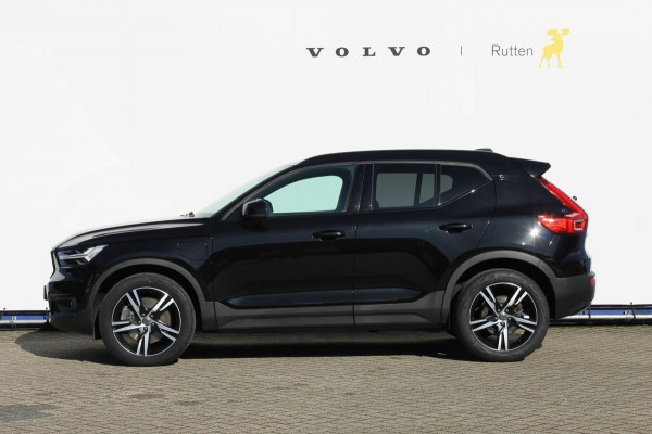 Volvo XC40 T5 262PK Automaat Recharge R-Design Navigatie / Apple Carplay / DAB+ / Road Sign Information / Parkeersensoren voor en achter / Cruise Control(Verhuurd)