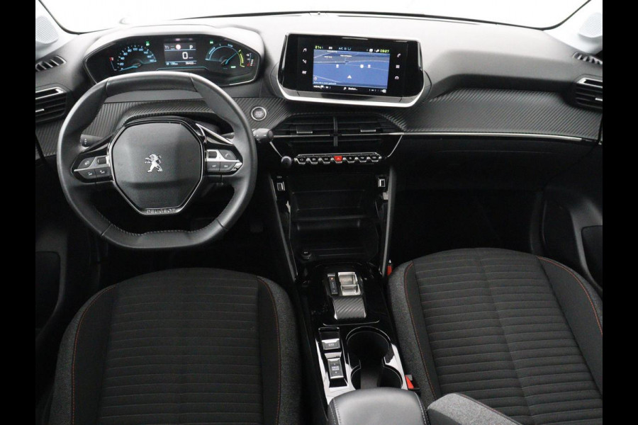 Peugeot e-208 EV Active Pack 50 kWh | SOH 94,2% | 38.400km NAP | Navigatie | Carplay | Parkeerhulp | Climate control | Bluetooth | DAB | Cruise control | Origineel NL | 1e eigenaar