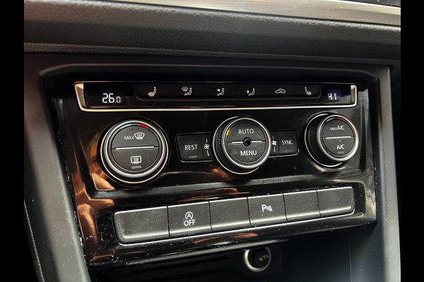 Volkswagen Touran 1.5 TSI Comfortline Business 7p Clima_ACC_Nieuw velgen en banden