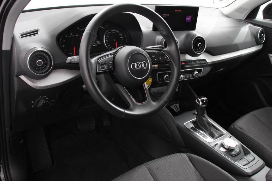Audi Q2 35 TFSI Automaat Sport Prestige Plus Navigatie Apple Carplay/Android Auto Climatronic PDC V+A LMV Adaptive cruise control