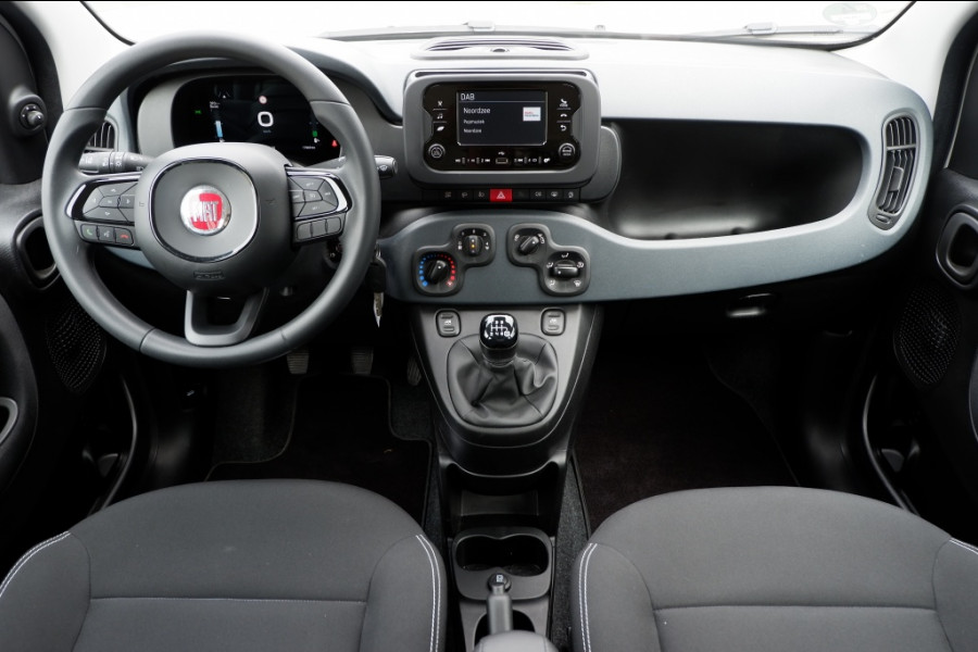 Fiat Panda 1.0 Hybrid City / INCL. 12mnd BOVAG / Parkeer-sensoren