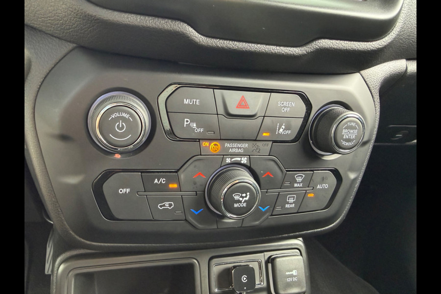 Jeep Renegade 1.4 MultiAir Limited VAN, CarPlay, Xenon, NAP, KeyLess