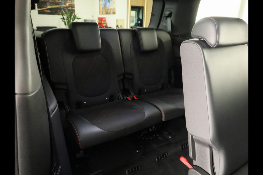 Volkswagen ID. Buzz GTX 4MOTION 86 kWh LWB 7p. 340 pk | SoH 100% | Verlengde garantie | Navigatie | Trekhaak (wegklapbaar) | Parkeersensoren (Park assist) | Achteruitrijcamera | Stoelverwarming v/a |