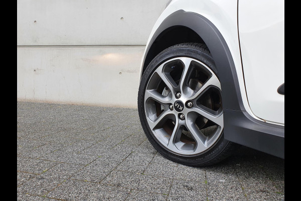 Kia Picanto 1.2 CVVT X-Line | Stoelverwarming | LED | Leder | Clima | Navi | Camera |