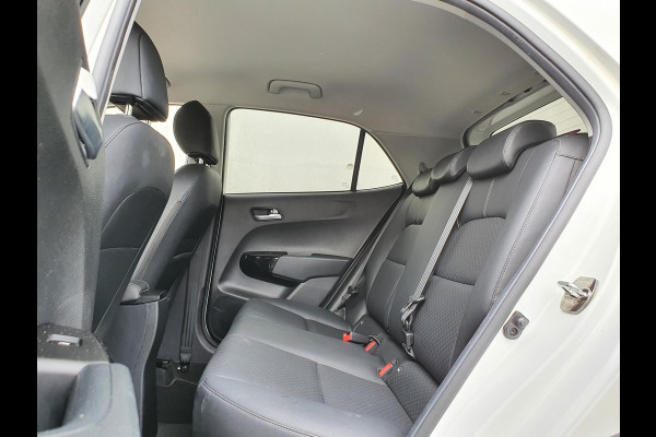 Kia Picanto 1.2 CVVT X-Line | Stoelverwarming | LED | Leder | Clima | Navi | Camera |
