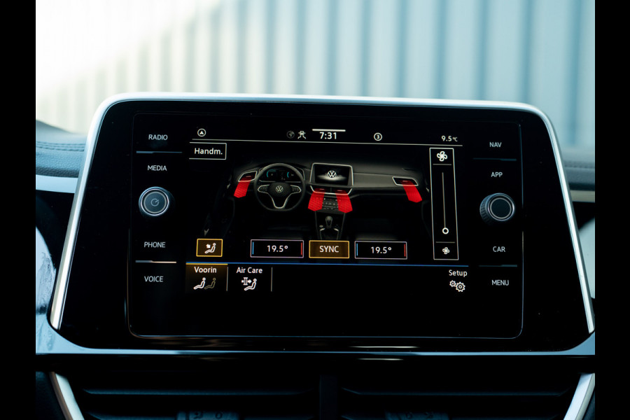 Volkswagen T-Roc 1.5 TSI R-Line Business | Side Assist | Keyless | Camera | Elk. A-klep | IQ Light | Prijs Rijklaar!!