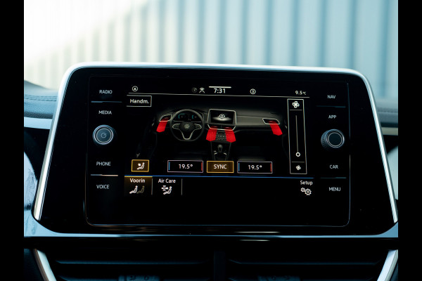 Volkswagen T-Roc 1.5 TSI R-Line Business | Side Assist | Keyless | Camera | Elk. A-klep | IQ Light | Prijs Rijklaar!!