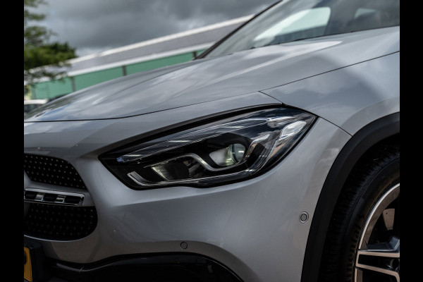 Mercedes-Benz GLA 250 4MATIC Premium AMG Line | Pano | Ambient | BTW